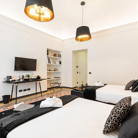 Foresteria Di Piazza Cavour - Luxury Suites & Guest House-3