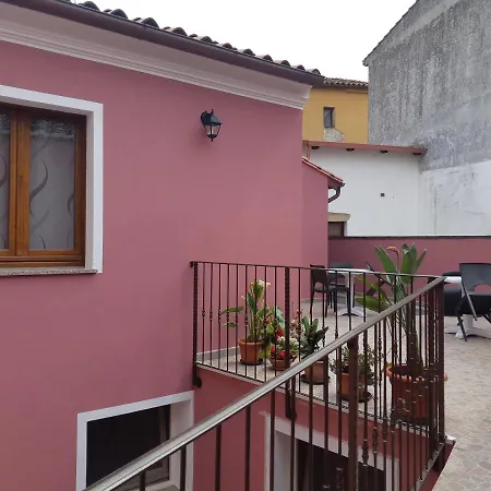 B&B La Genuina-2