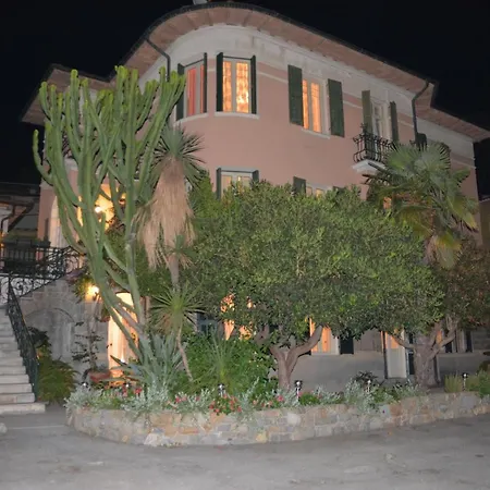 Hotel La Scogliera-3