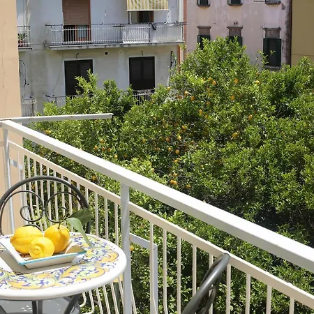 Sweet Sorrento Holidays-3