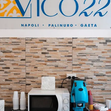 Vico 22 Rooms Napoli-3