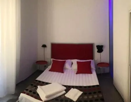Room 76-2