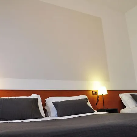 Hotel Concorde Lodi Centro-3