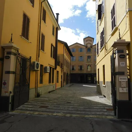 Piumaviola Beds & Apartments-3