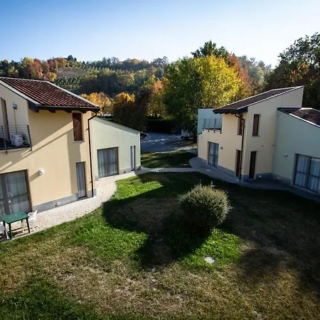 Room In Holiday House - Albavillage Residence Apartment For 4 People-2