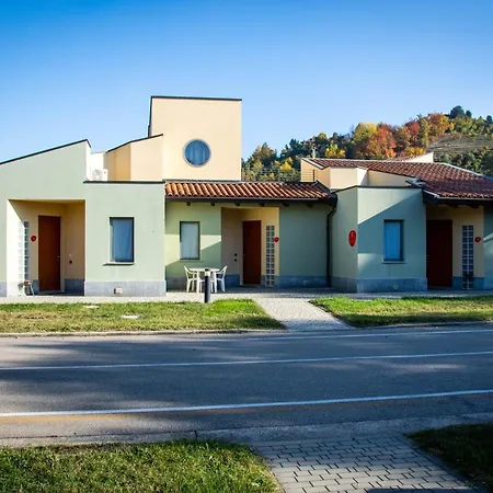 Room In Holiday House - Albavillage Residence Apartment For 4 People-3