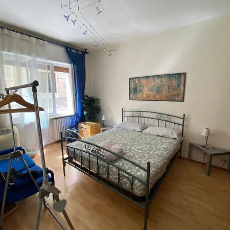 Juliet Room-2