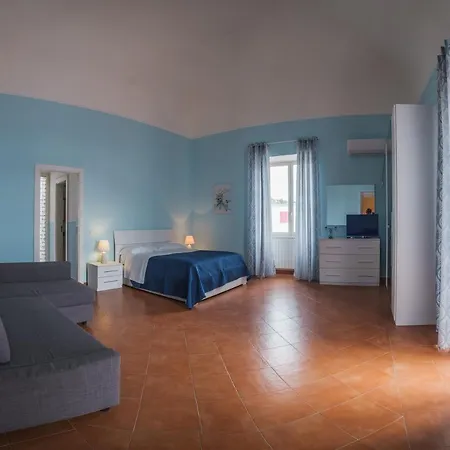 Borgo Blu-2