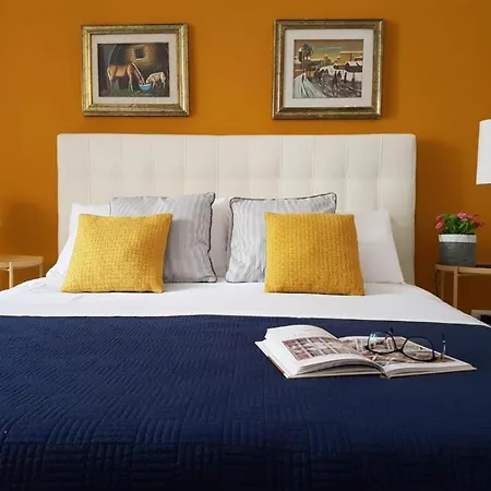 Room In Bb-2