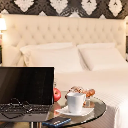 Navona Vita Suites-2