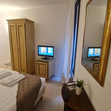 San Marco Romantic Rooms-3
