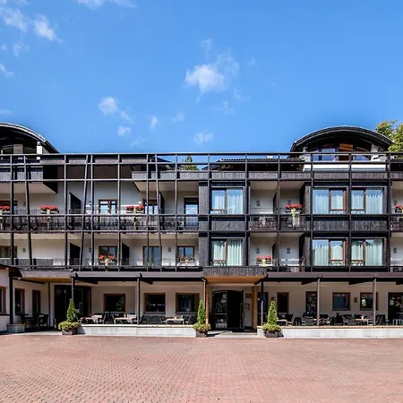 Hotel Sterzinger Moos-3