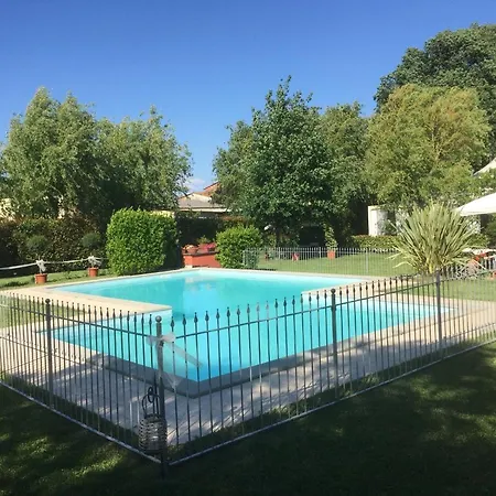 Room In Holiday House - Apartment In Farmhouse Casolare Dei Fiori-3