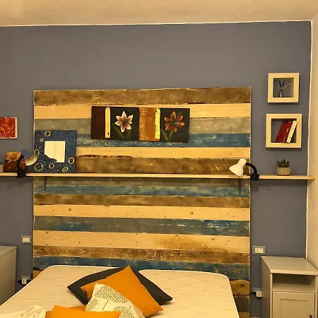 Iknos Guest House-3
