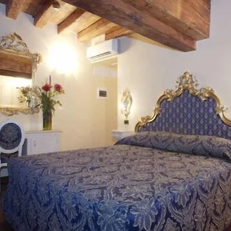 Hotel Vecellio Venice On The Lagoon-3