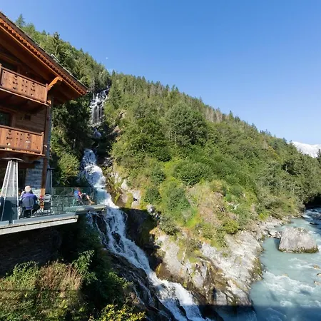 La Cascata Chambres D'Hotes-3