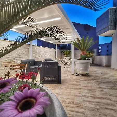 Suite 5 Monopoli-3