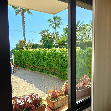 Suite Fronte Mare-2