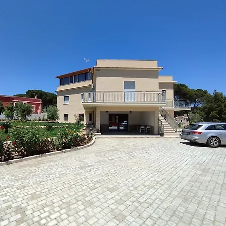Cristian Rooms-2