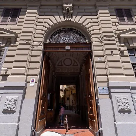 P.C. Boutique Medina H. Napoli Centro, By Clapa Group-2