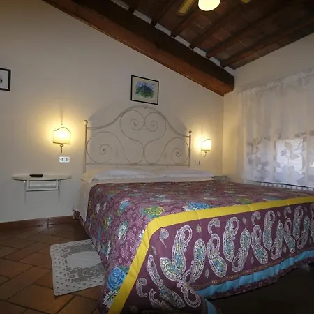 Oliviera Camere-3