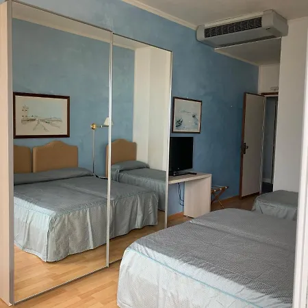 Hotel Universo-2