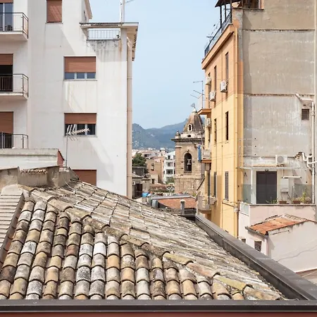 Le Cinque Stanze Palermo Room&Breakfast-2