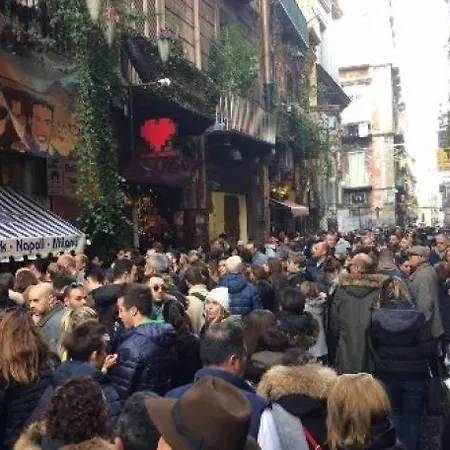 Le Vie Di Napoli A Spaccanapoli-3