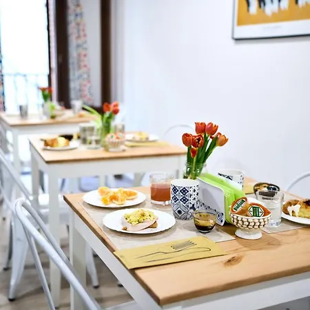 Mercede Rooms-3