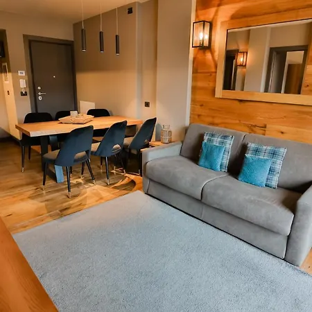 Chalet Everest - Luxury Apartments-2