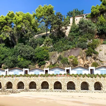 Aeneas' Landing Resort-2