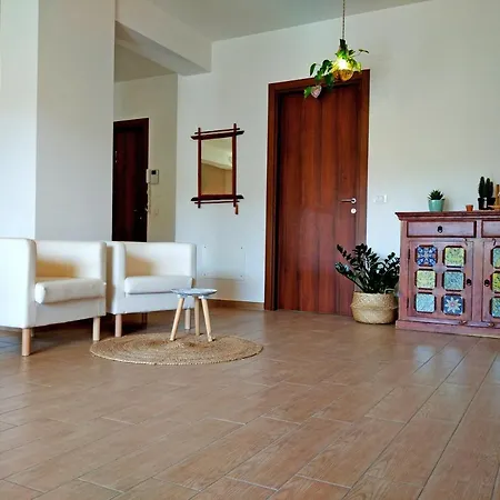 Sweet Home-3