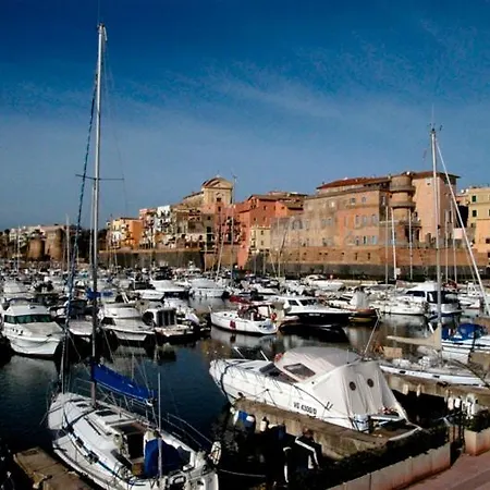 Guest House Tra Cielo E Mare-3