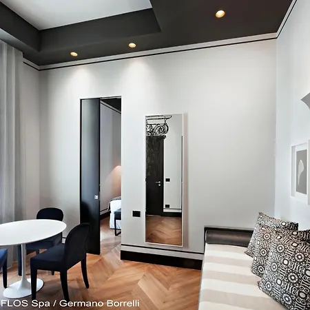 Corso 281 Luxury Suites-3