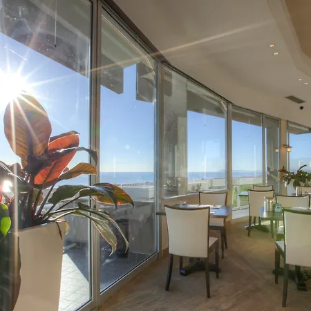 Hotel Imperiale Rimini & Spa-2