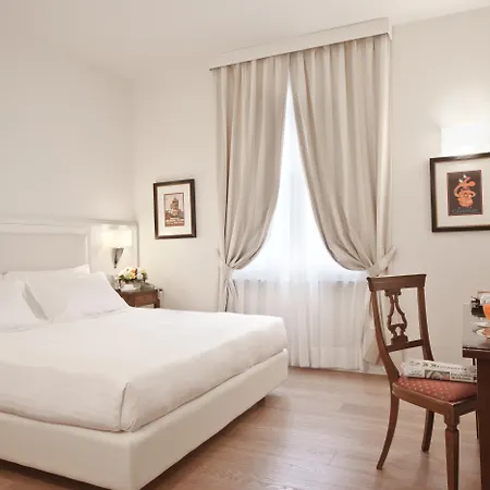 Hotel Italia-3