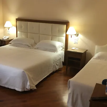 Hotel Pierre-2