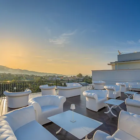 Majestic Palace Hotel-3