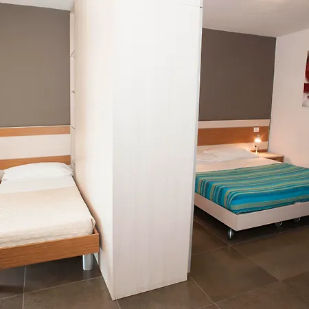 Ragusa Inn-2
