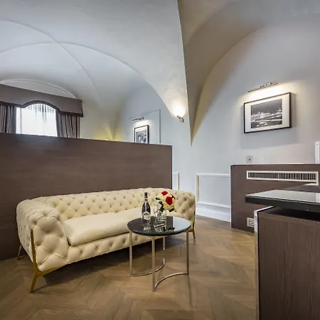 Palazzo Alfieri - Place Of Charme-3