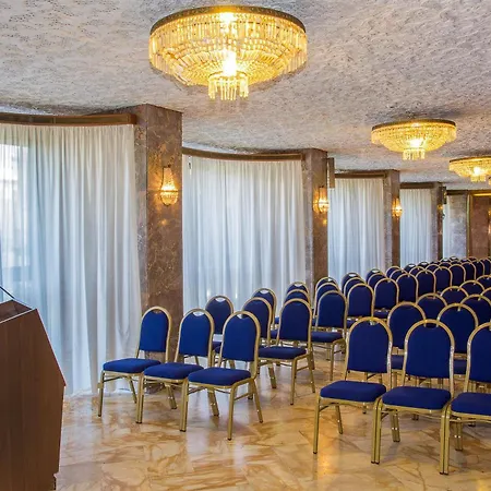 Hotel Plaza-3