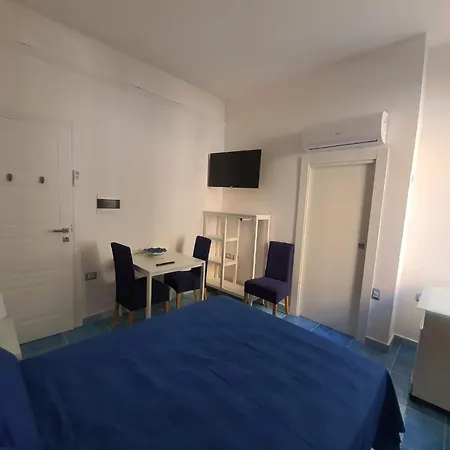 B&B Acquamarine-3