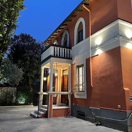 La Villa Bed & Breakfast-2