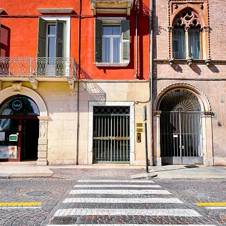 Tra Piazza Erbe E Piazza Bra Raffinata Maison-2