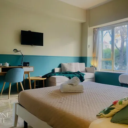 Leone Suite B&B & Restaurant Aic-3