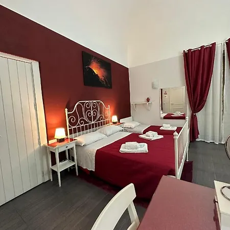 Etna Rooms-3