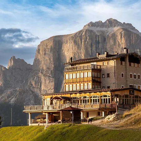 Hotel Pordoi Passo Pordoi Vegetarian Hotel-3