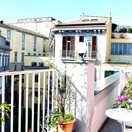 B&B Federico II-2