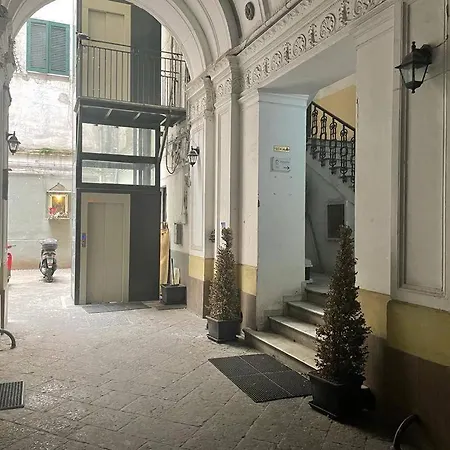 Napoli Central Nest-3