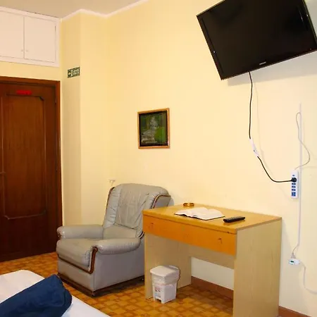Roma Tiberius Suite-3